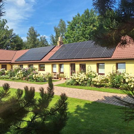 Zielono Mi - Dom Goscinny W Lapalicach Lapalice Dış mekan fotoğraf