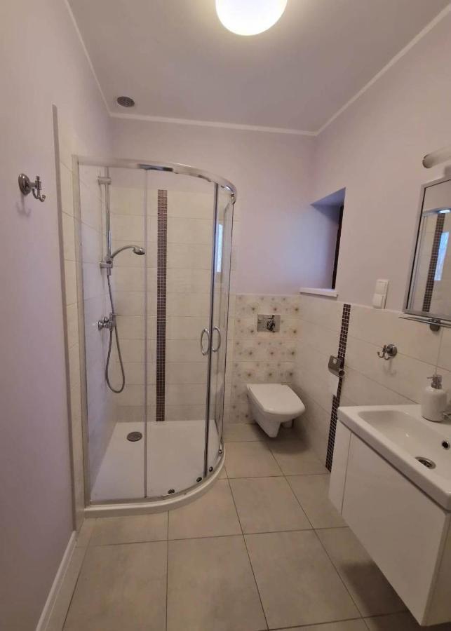 Zielono Mi - Dom Goscinny W Lapalicach Lapalice Dış mekan fotoğraf